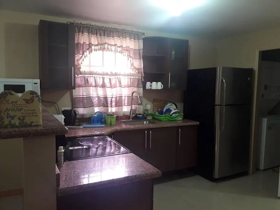Picturesque Ocean Views, Relaxing Atmosphere, Conveniently Located Near To Everything You Need! Apartment Claxton Bay Trinidad And Tobago