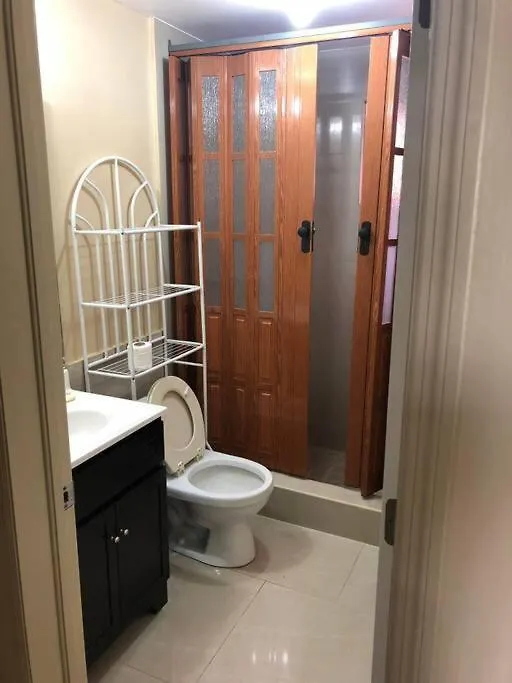 Picturesque Ocean Views, Relaxing Atmosphere, Conveniently Located Near To Everything You Need! Apartment Claxton Bay