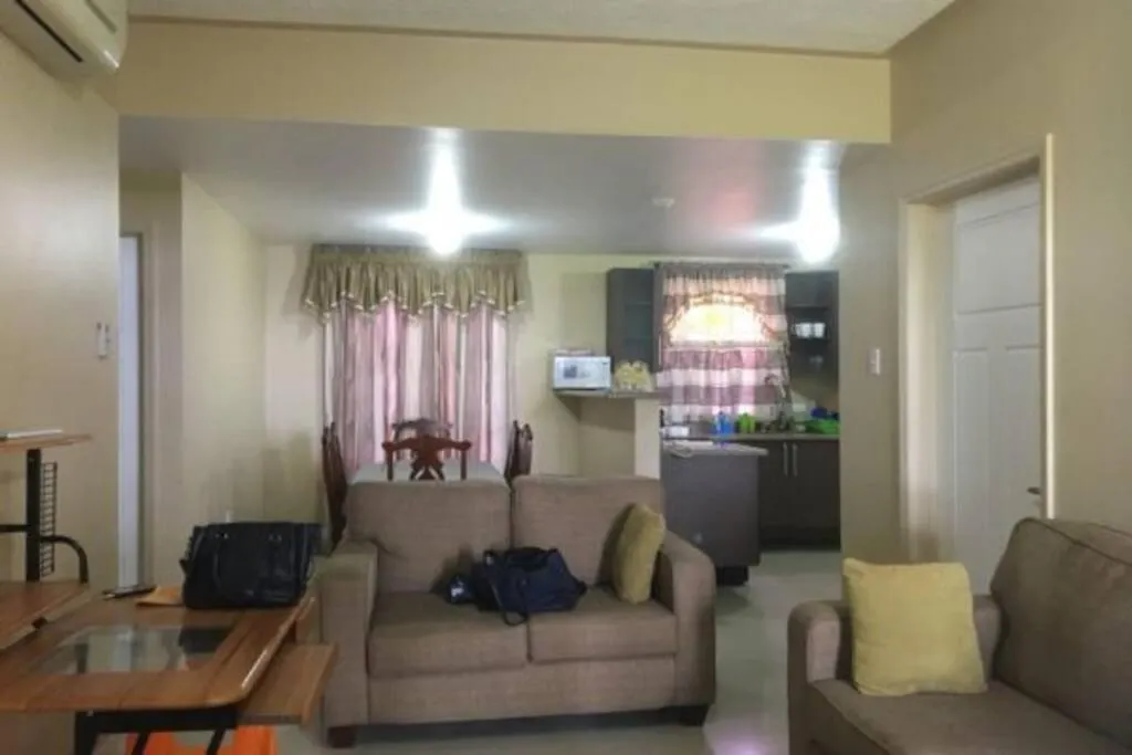 Picturesque Ocean Views, Relaxing Atmosphere, Conveniently Located Near To Everything You Need! Daire Claxton Bay Trinidad ve Tobago